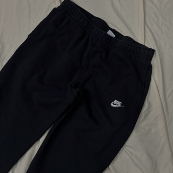 Nike Talla Large - Image 2