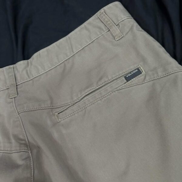Volcom Talla 32 - Image 4
