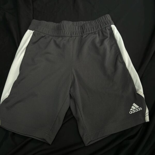 Adidas Talla Medium - Image 2