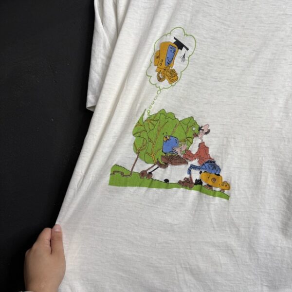 Rare T-shirt Pinhole Talla Large